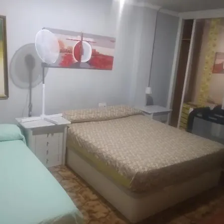 Piso Entero Cerca De Valencia Y Sus Playas. *